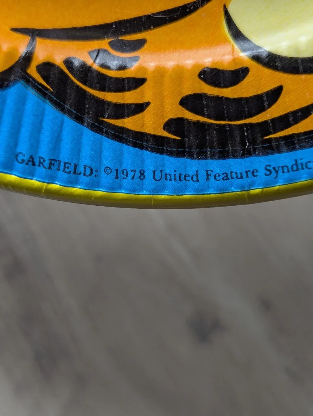 Garfield Party Plates - vintage Dead stock
